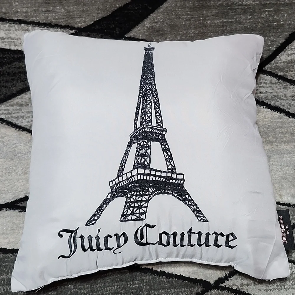 JUICY COUTURE EMBROIDERED EIFFEL TOWER 